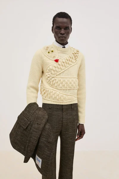 Look 25